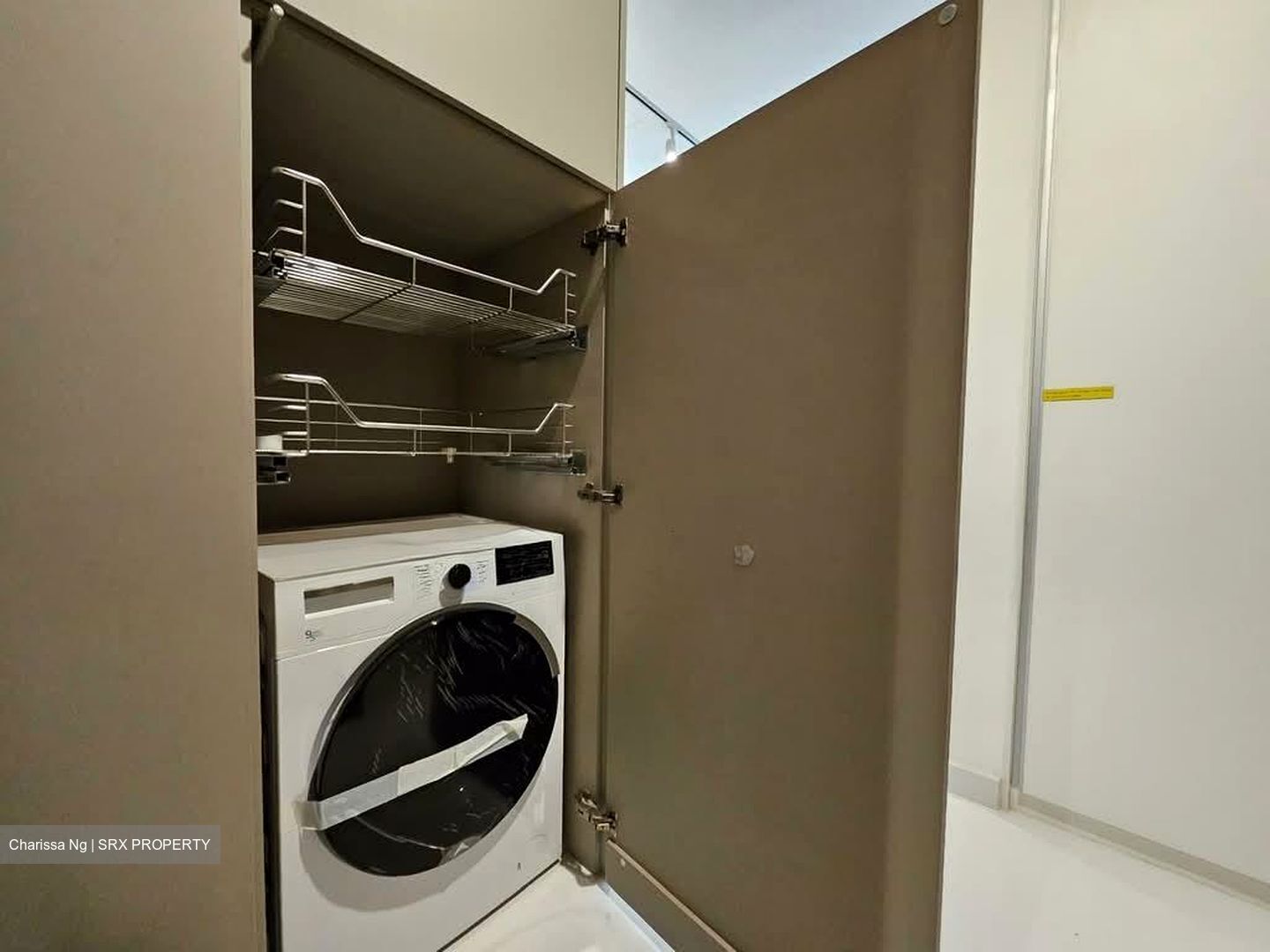 Parksuites (D10), Apartment #569428351